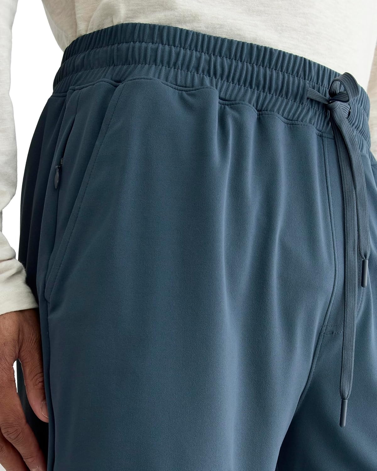 image:imageEverlane Mens The OffDuty Tech ShortMidnight Navy