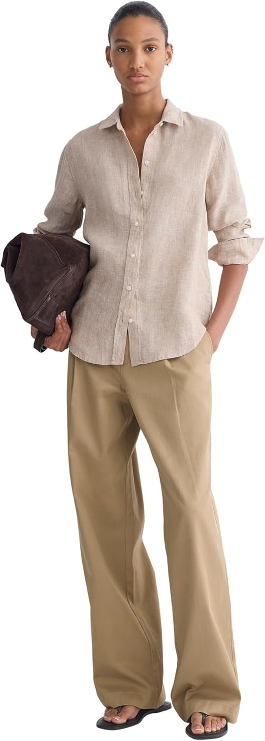 image:imageEverlane Womens The MustHave Linen Shirt Relaxed Fit ButtonDown in Certified European Flax LinenCornstalk Chambray