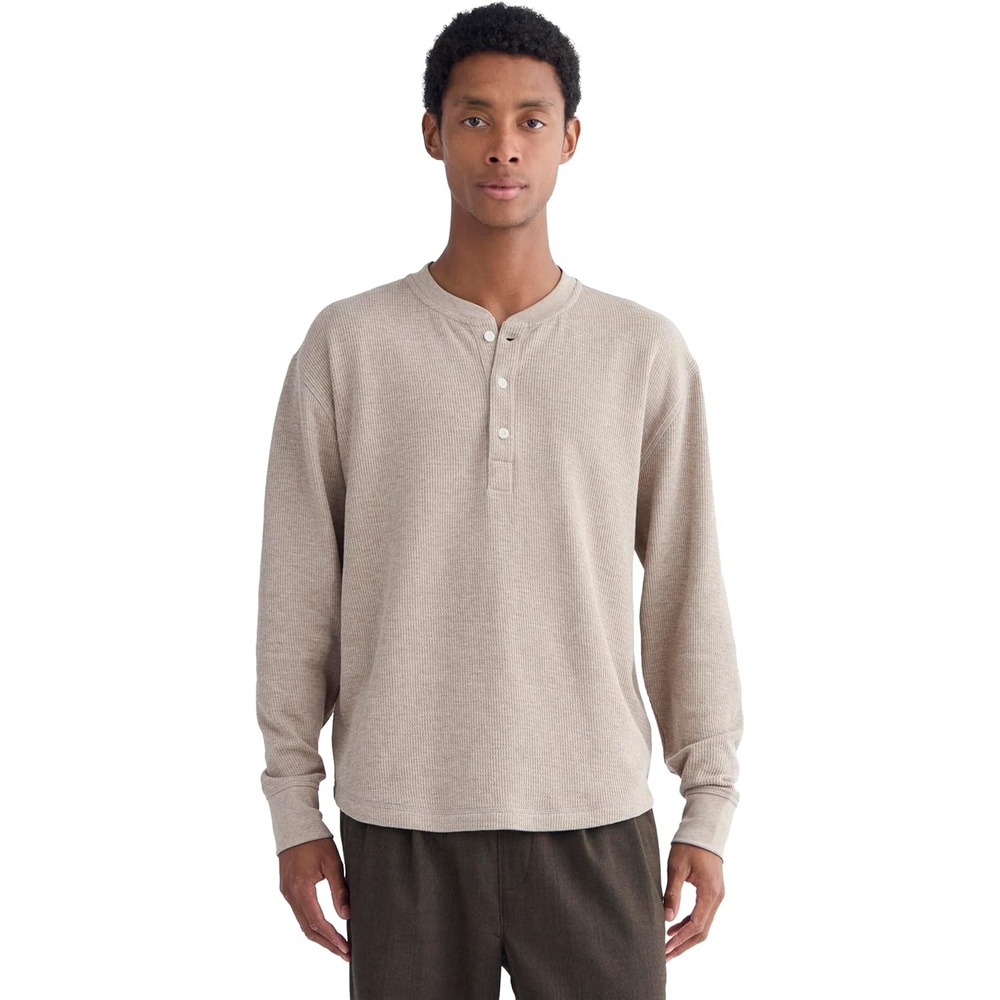 image:imageEverlane Mens Everlane Thermal Henley in Cozy WaffleHeathered Oatmeal