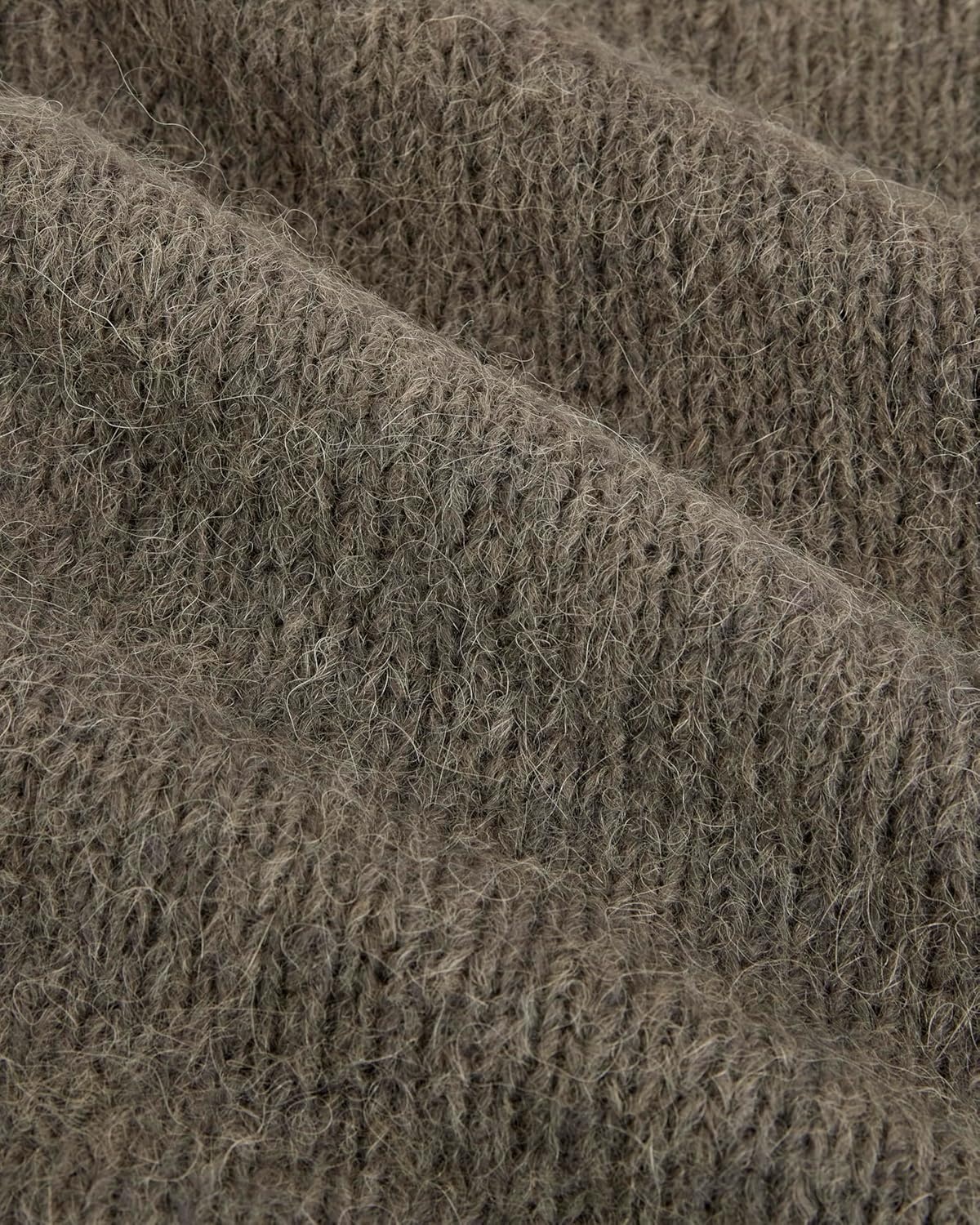 image:imageEverlane Plush Alpaca ScarfMid Grey Heather Bone