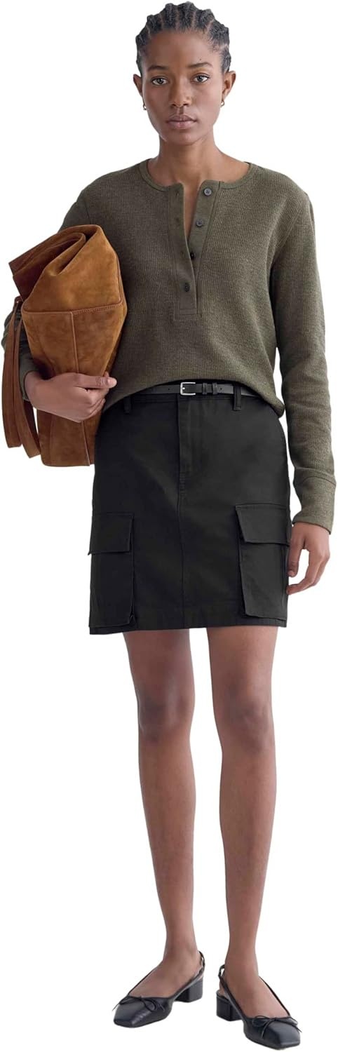 image:imageEverlane Womens Everlane Boxy Henley in Cozy WaffleHeather Beech