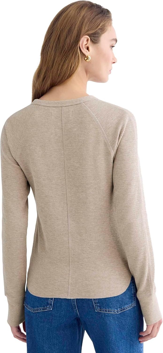 image:imageEverlane Womens Everlane Slimfit Crew in Cozy WaffleHeathered Oatmeal