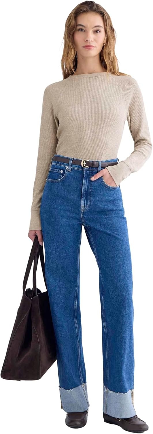 image:imageEverlane Womens Everlane Slimfit Crew in Cozy WaffleHeathered Oatmeal