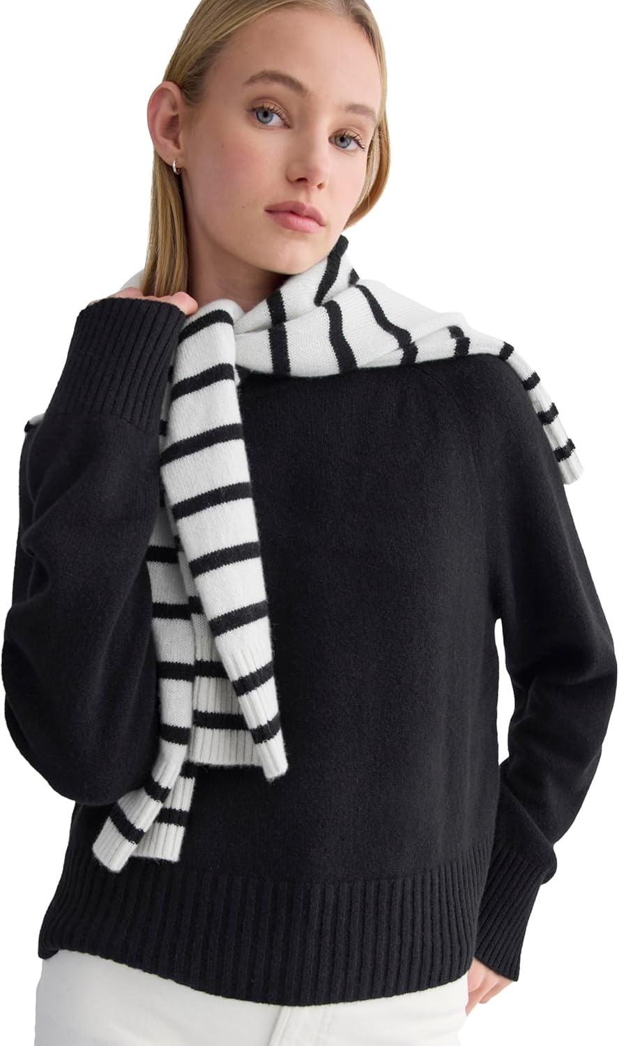 image:imageEverlane Womens Everlane The Boxy Crew in CashmereBlack
