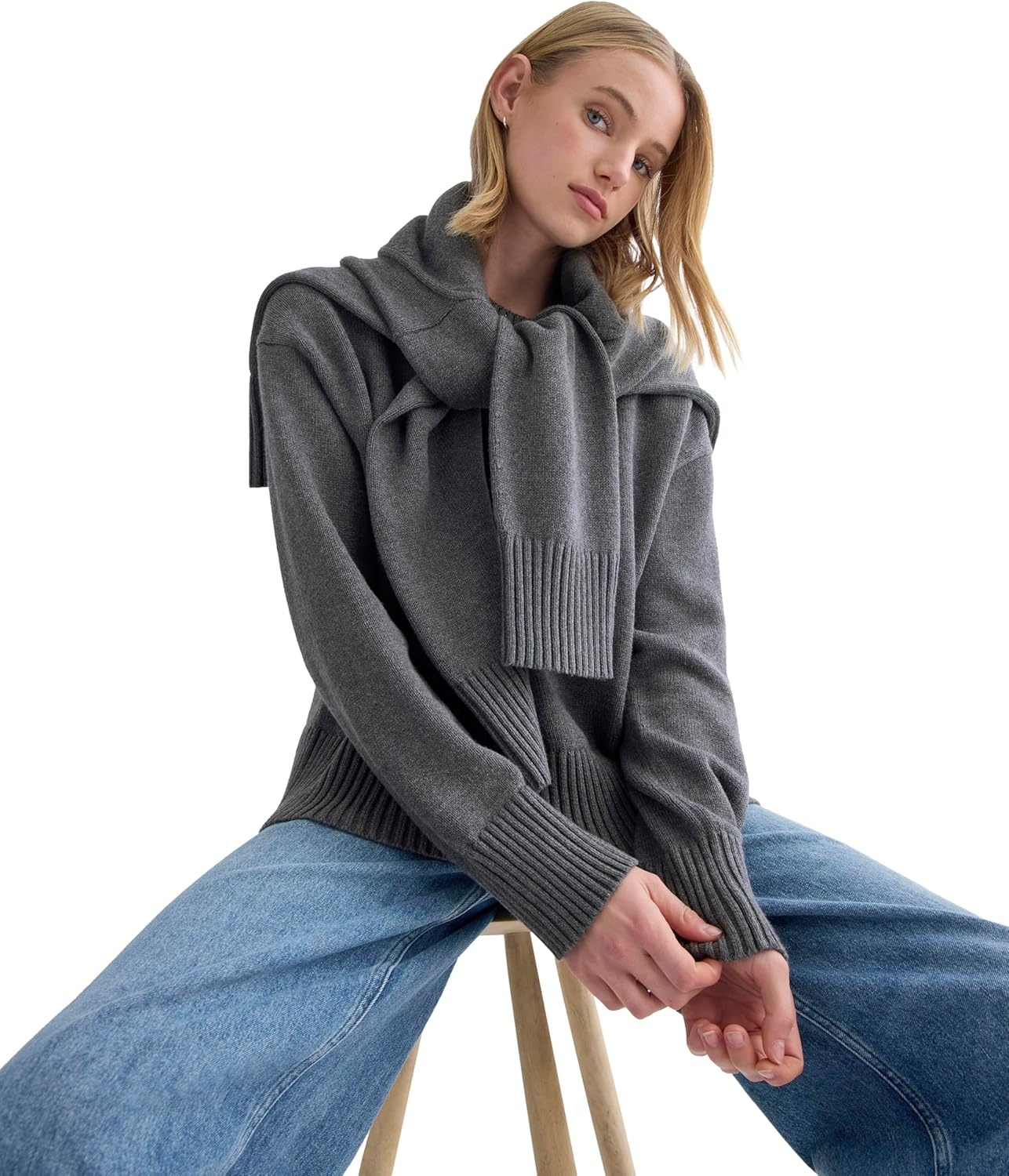 image:imageEverlane Womens Everlane The Boxy Sweater in Everyday CottonHeathered Charcoal