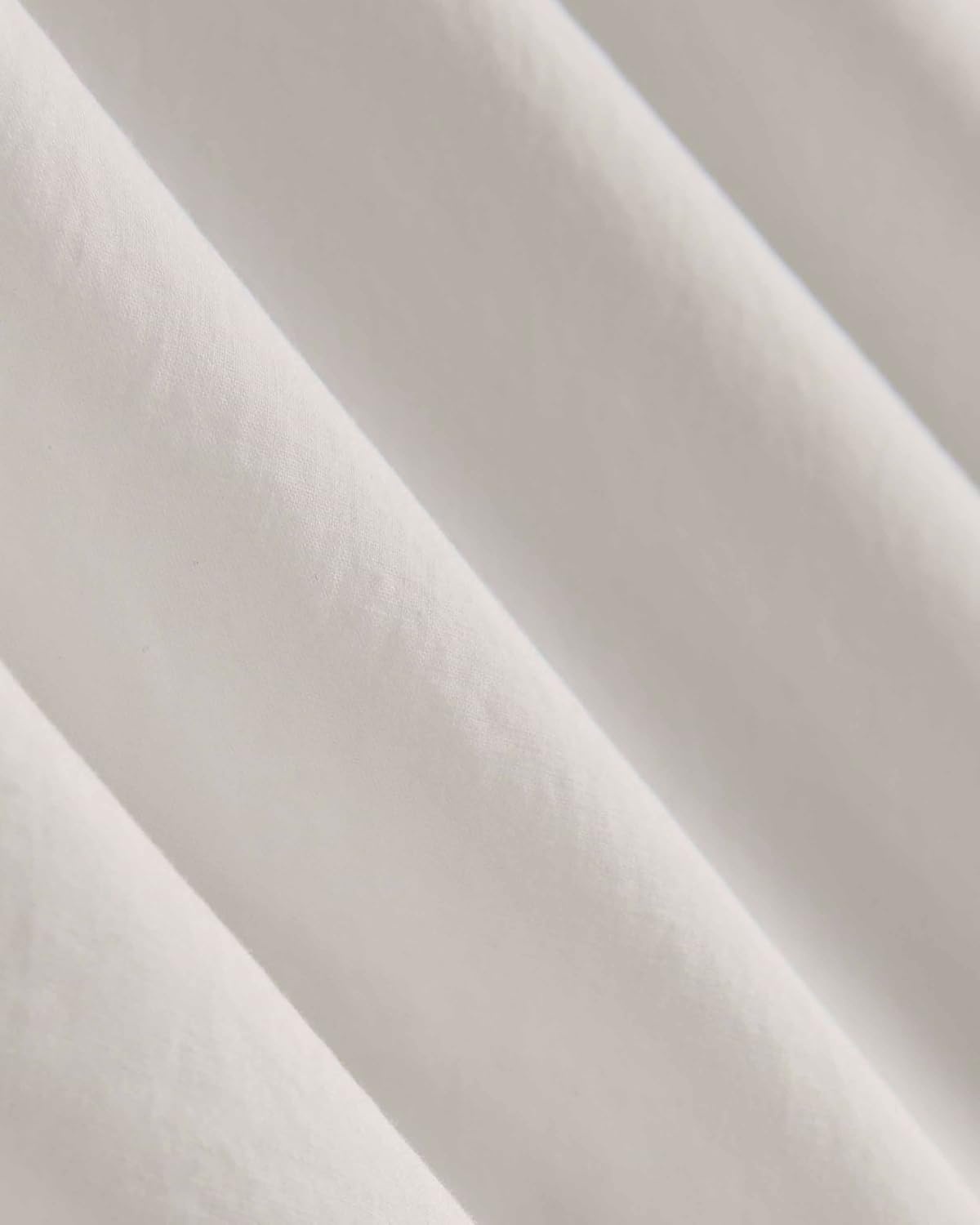 image:imageEverlane Womens Everlane The Boyfriend Shirt in Ultrasoft CottonWhite