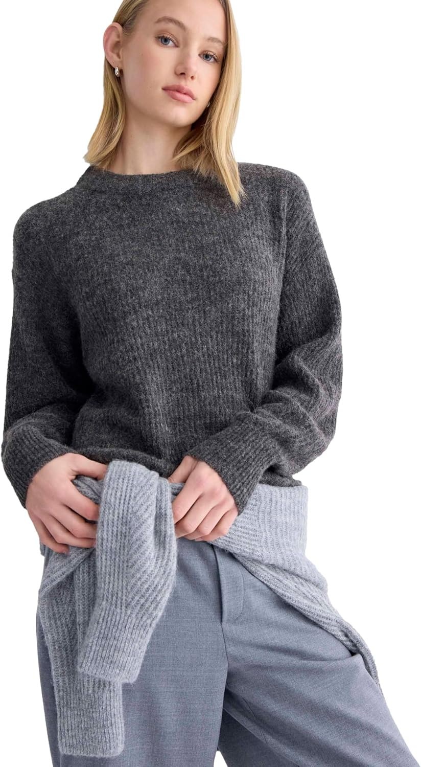 image:imageEverlane Womens Everlane The Cocoon Crew in AlpacaDark Charcoal