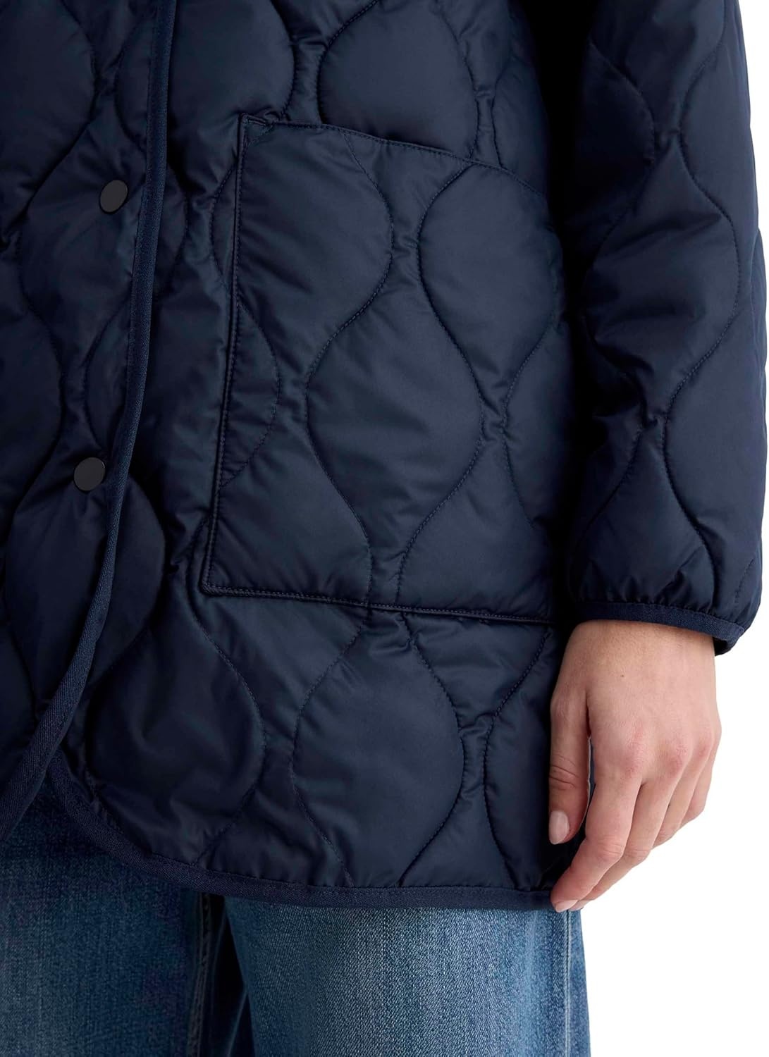 image:imageEverlane Womens Everlane the Quilted LinerNavy
