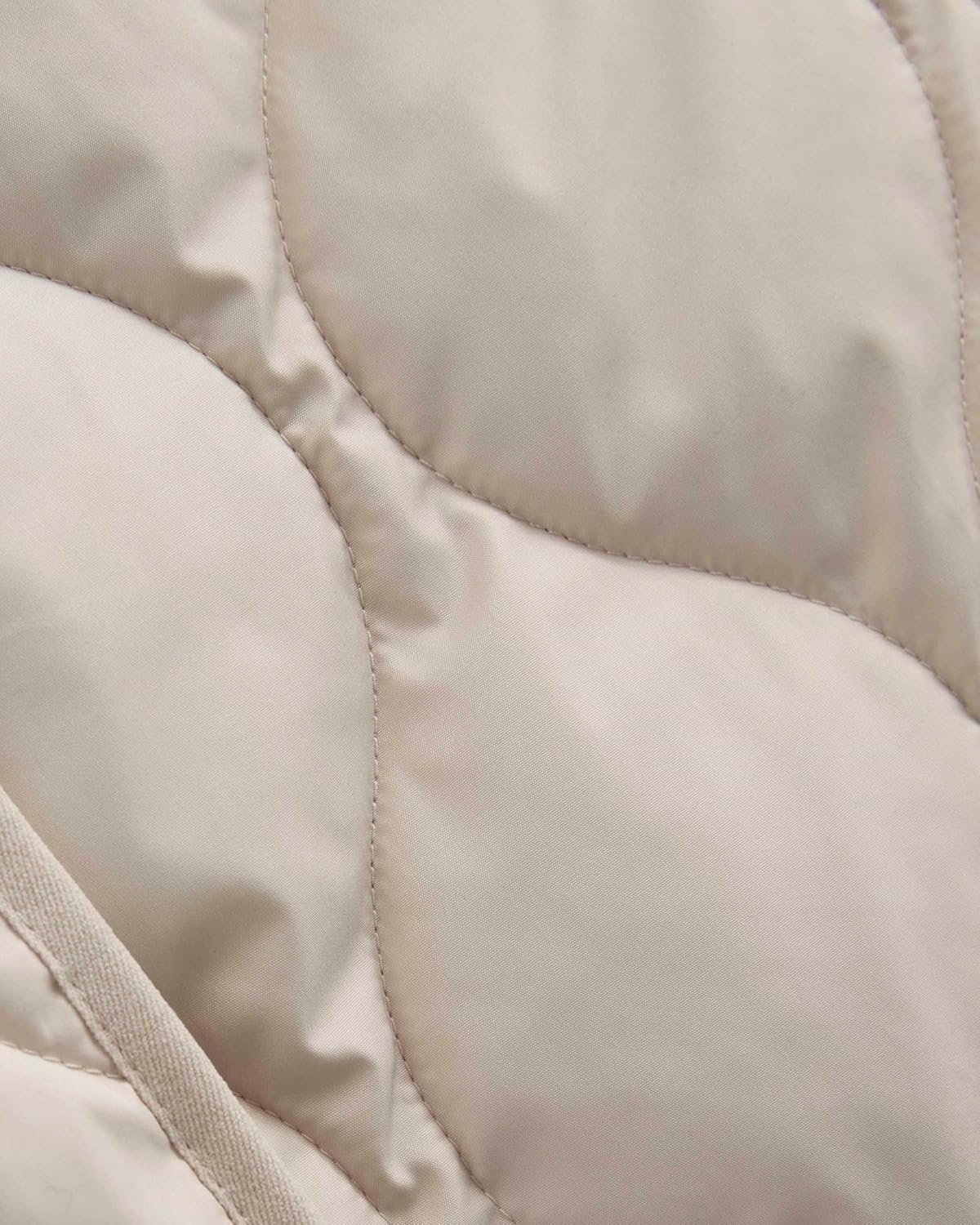 image:imageEverlane Womens Everlane the Quilted LinerPeyote