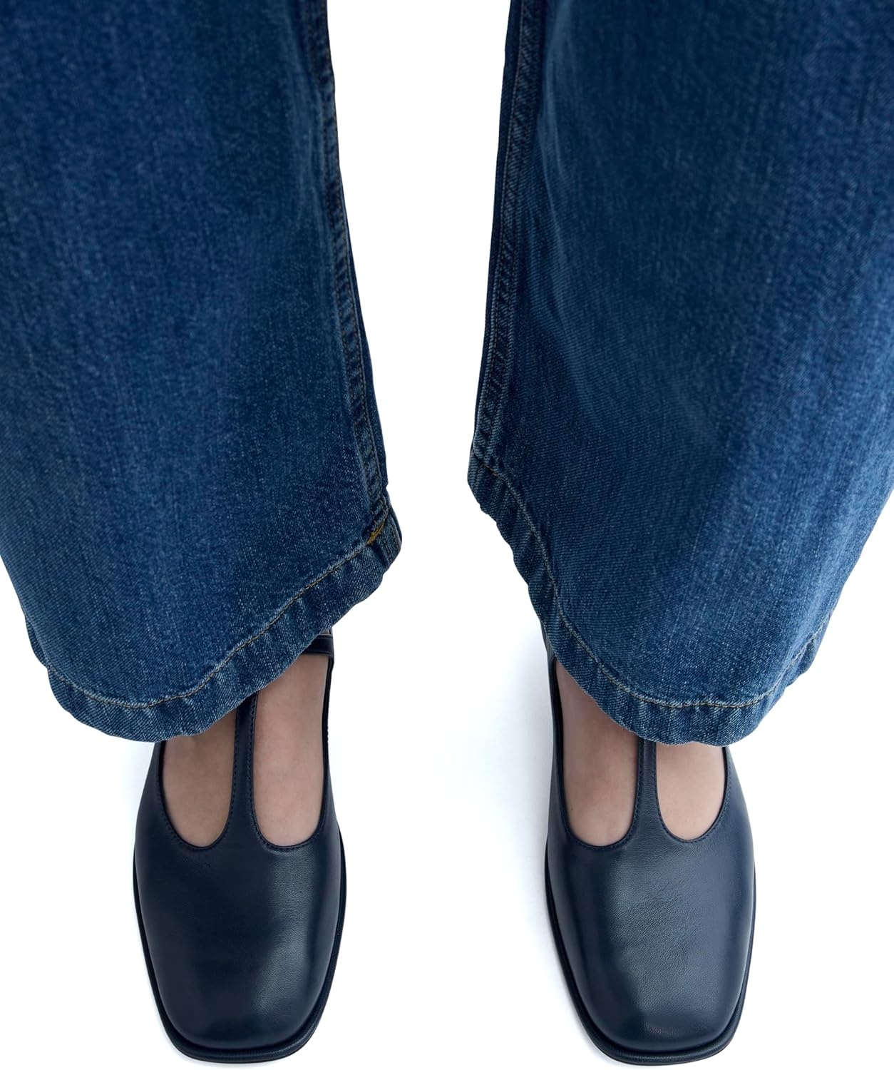 image:imageEverlane Womens The Leather TStrap FlatNavy