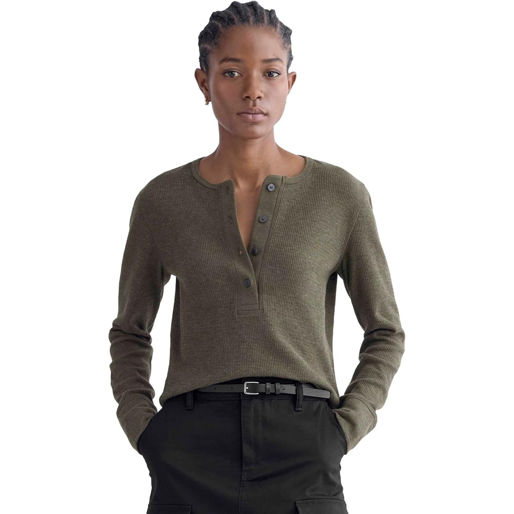 image:imageEverlane Womens Everlane Boxy Henley in Cozy WaffleHeather Beech